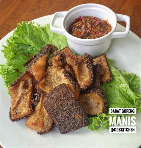 Hal ini dikarenakan daging memiliki kandungan protein dan zat besi yang baik untuk pertumbuhan dan kesehatan tubuh. 37+ Ide Terbaru Cara Membuat Empal Paru Goreng, Resep Empal