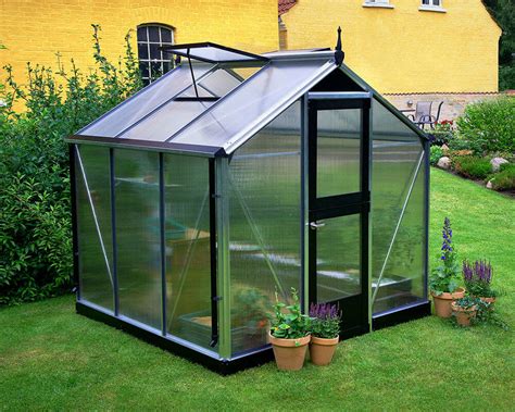 The diy kit is designed for cost savings in exchange for sweat equity, without sacrificing on quality. 2021 Greenhouse Building Cost | Build Your Own Greenhouse