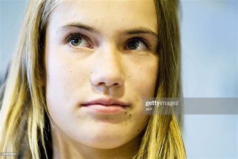 this file photo taken on march 24 2009 shows 14 year old dutch girl photo d actualité getty