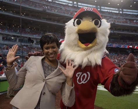 Mayor Muriel Bowser On Twitter Happy Opening Day Nationals Fans Onepursuit Openingday