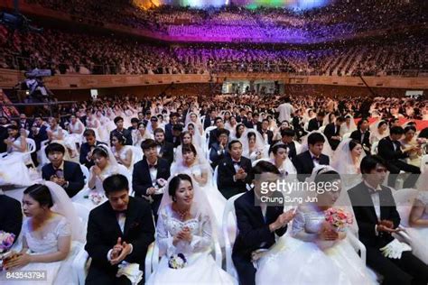 Unification Church Holds Mass Wedding Photos And Premium High Res