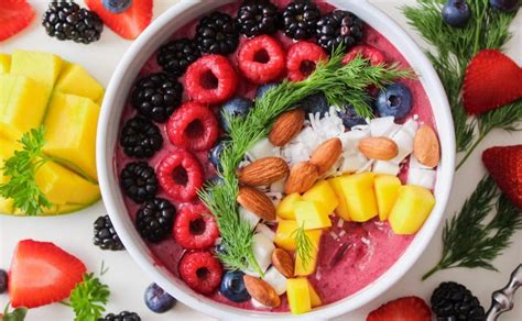 Además, de la fibra que contienen son una de las mejores opciones para introducir en tu dieta y poder picar entre horas de forma saludable. Alimentos del plato del buen comer ricos en fibra