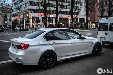 I have nothing against awd or electric libertarians, but to change the formula ever since the beginning. Mineral White Eye Candy: BMW F80 M3 - autoevolution