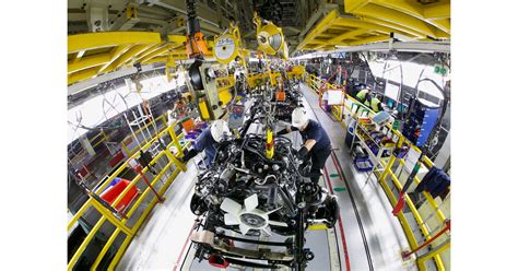 Tacoma 2wd sr access cab 6' bed i4 at (natl) package includes. Toyota Injects $391 Million New Investment in Its San Antonio Assembly Plant