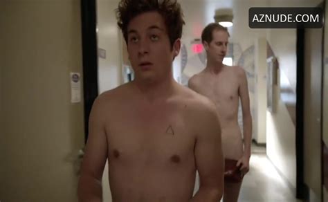 Jeremy Allen White Sexy Underwear Scene In Shameless AZNude Men