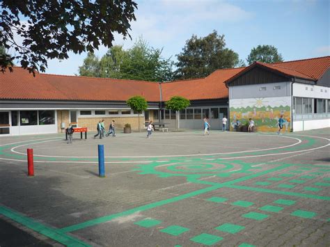 Schulhof Schule