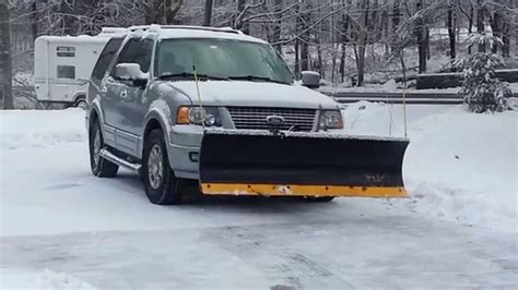 Ford Expedition With Snow Plow Youtube