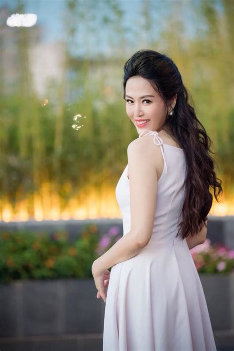 Phẫu thuật là phương pháp điều trị phổ biến nhất giành cho những người mắc bệnh ung thư giai đoạn đầu. Hoa hậu Thu Thủy gây sốc khi tiết lộ phẫu thuật thẩm mỹ ở ...