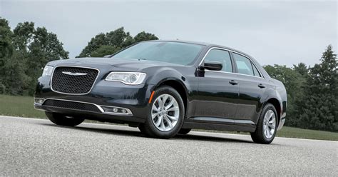 chrysler recalls some cars for loose bolts