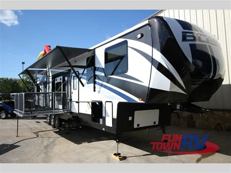 5th Wheel Toy Hauler With Side Patio Home Alqu
