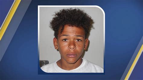 13 Year Old Double Murder Suspect Escapes From Courthouse Abc13 Houston