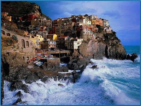 ↑ elisabeth rosenthal, «italy cracks down on illegal immigration». Pictures of italy screensaver - Download free