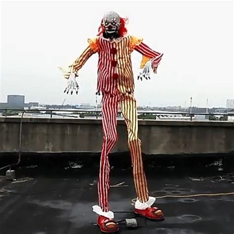 Partygears 2023 Creepy Towering Clown Not My Vid Youtube