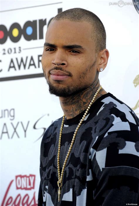 For her latest song and visual come through. Chris Brown finalement victime ? Accusé de violences, il ...