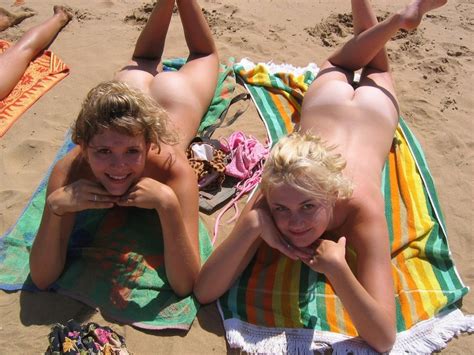 Topless Babes On Beach And Vacation Sex Fun