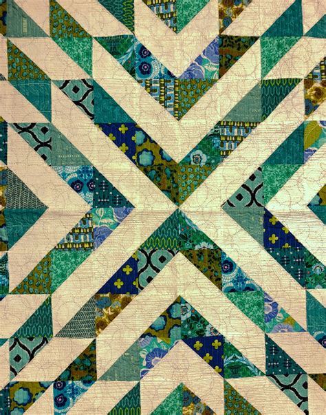 Download the free quilt pattern for your nextquilting project. Free quilt pattern: 100 Blocks - many quilts | APQS