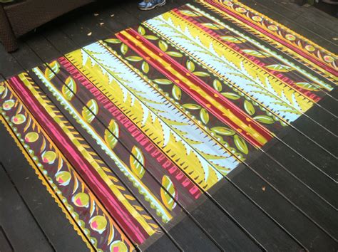 Deck rugs don't require a lot of time or talent. A rug I painted on a deck (With images) | Porch rug ...