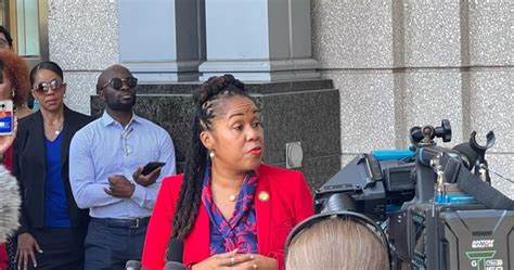 Central Floridas Top Prosecutor Reacts To Desantis Order Suspending Her Allsides