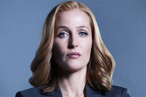 Gillian Anderson Wont Rule Out Return To X Files As Dana Scully