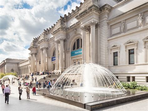 Every category of art in every known medium from every part of the world during every epoch of recorded time is there are several large museums in new york but the metropolitan museum of art is truly gigantic. Reviews for Metropolitan Museum of Art Ticket Only