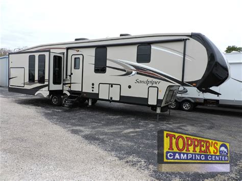 Forest river sandpiper fifth wheels include comfortable living spaces and tons of storage. Forest River Sandpiper 378FB Fifth Wheel: Front Bathroom ...