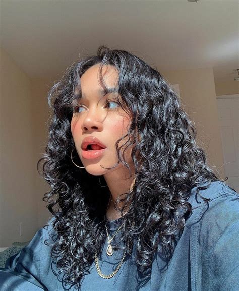 Image Uploaded By 𝑌𝑜𝑢𝑡ℎ𝑥𝑥𝑐 Find Images And Videos About Girl Pretty And Aesthetic Curly
