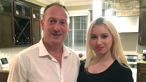 Dad Gives Frank Career Advice To Daughter Ahead Of Graduation