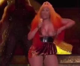 Nicki Minaj Nip Slip At The Made In America Concert AZNude