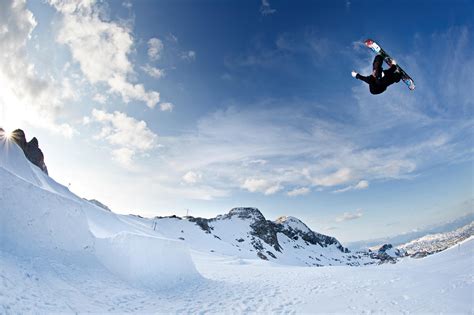 Red Bull Snowboarding Dachstein Latem