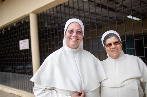 California Parish Helps Catholic Sisters Displaced By Puerto Rican