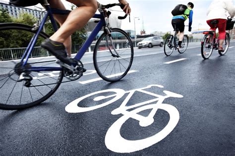 Regole Per Chi Va In Bicicletta Vale Il Codice Della Strada