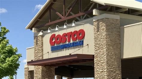 Earn costco cash rewards anywhere visa is accepted. How to Pay Your Costco Credit Card Bill | GOBankingRates