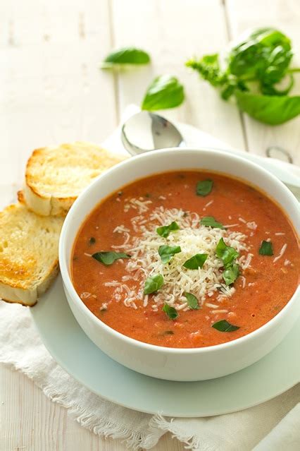 the nutrition club creamy tomato basil soup with roasted garlic and asiago cheese