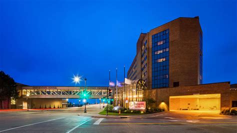 Best Western Premier Waterfront Hotel And Convention Center Wi See