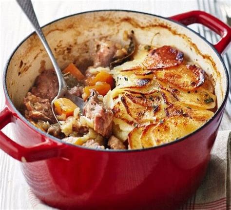 Lancashire Hotpot: Hearty Dish Puts Hair on Your Eyebrows
