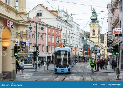 Street View On Landstrasse Street In Linz Austria Editorial Stock Image Image Of Europe