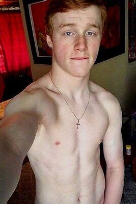 Shirtless Male Beefcake Ginger Haired Cute Dude Photo X D Ebay