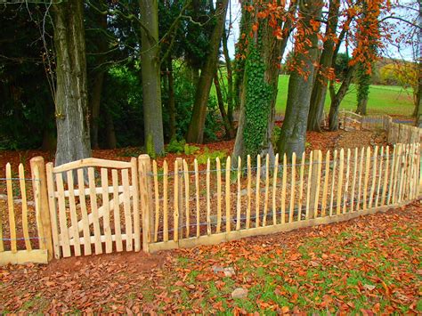 Garden Fencing Gallery Say It With Wood