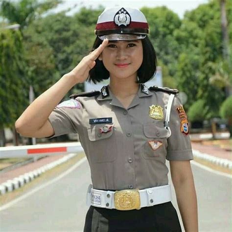 Pin By Andy Ahdiyan On Polwan And Tni Cantik Indonesia Police Women Military Girl Army Women