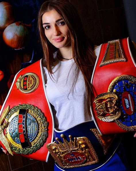 Boxeo La Boxeadora Rusa Svetlana Soluyanova Ha