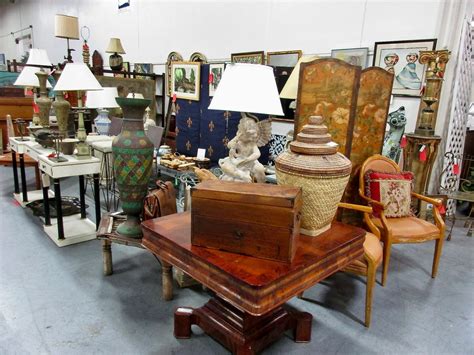 Antiques Dealer Page Consignment Classics