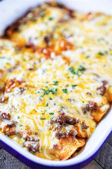 Authentic beef enchiladas.this easy enchilada recipe is loaded with juicy ground beef, melty cheese, and drenched with a homemade tex mex enchilada these ground beef enchiladas are easy to make and loaded up with authentic flavor that will make you think you're eating at your favorite. Ground Beef Enchiladas Recipe - No. 2 Pencil