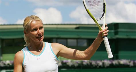 tennis champion jana novotna dies aged 49 that s life magazine