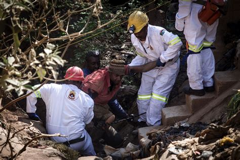 900 Gold Miners Trapped Underground After South Africa Power Failure