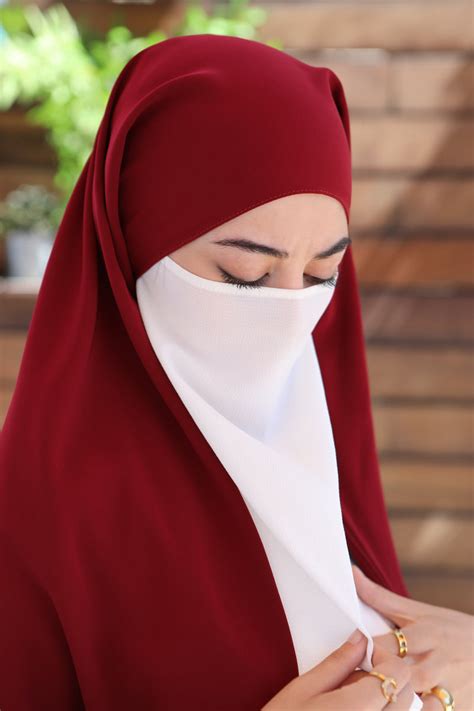Hijab Georgette Garnet Fátima De Tetuán