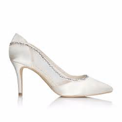 Buying and selling with us is safe and easy. Bridal Shoes - Matching Bridal Shoes . Menbur Shop ...
