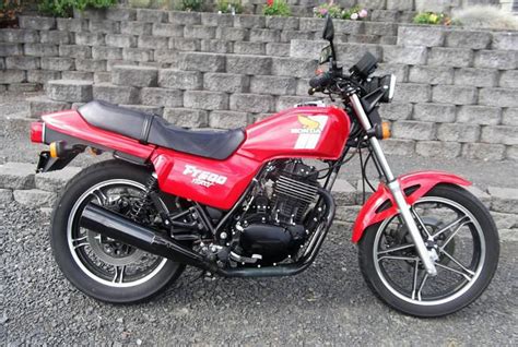 It supports the handmade aluminum dirt tracker/street tracker style tail section. RARE ASCOT FT500 THUMPER (SINGLE) AFFORDABLE for sale on ...