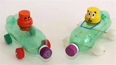 Ideias De Brinquedos De Garrafa Pet Reciclados SÓ Escola