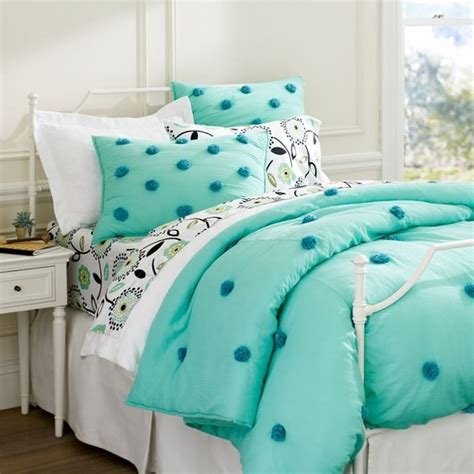 Fascinating Turquoise Bedding Sets Add A Fresh Touch To The Bedroom