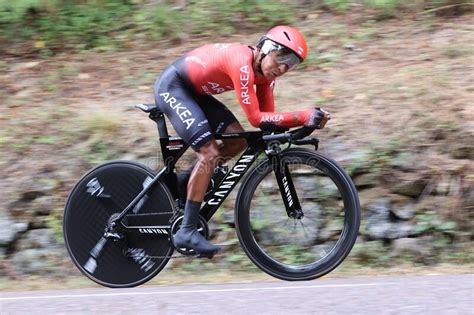 Bernal paints the arc de triomphe yellow, blue and red. Nairo Quintana On Stage 20 At Le Tour De France 2020 ...